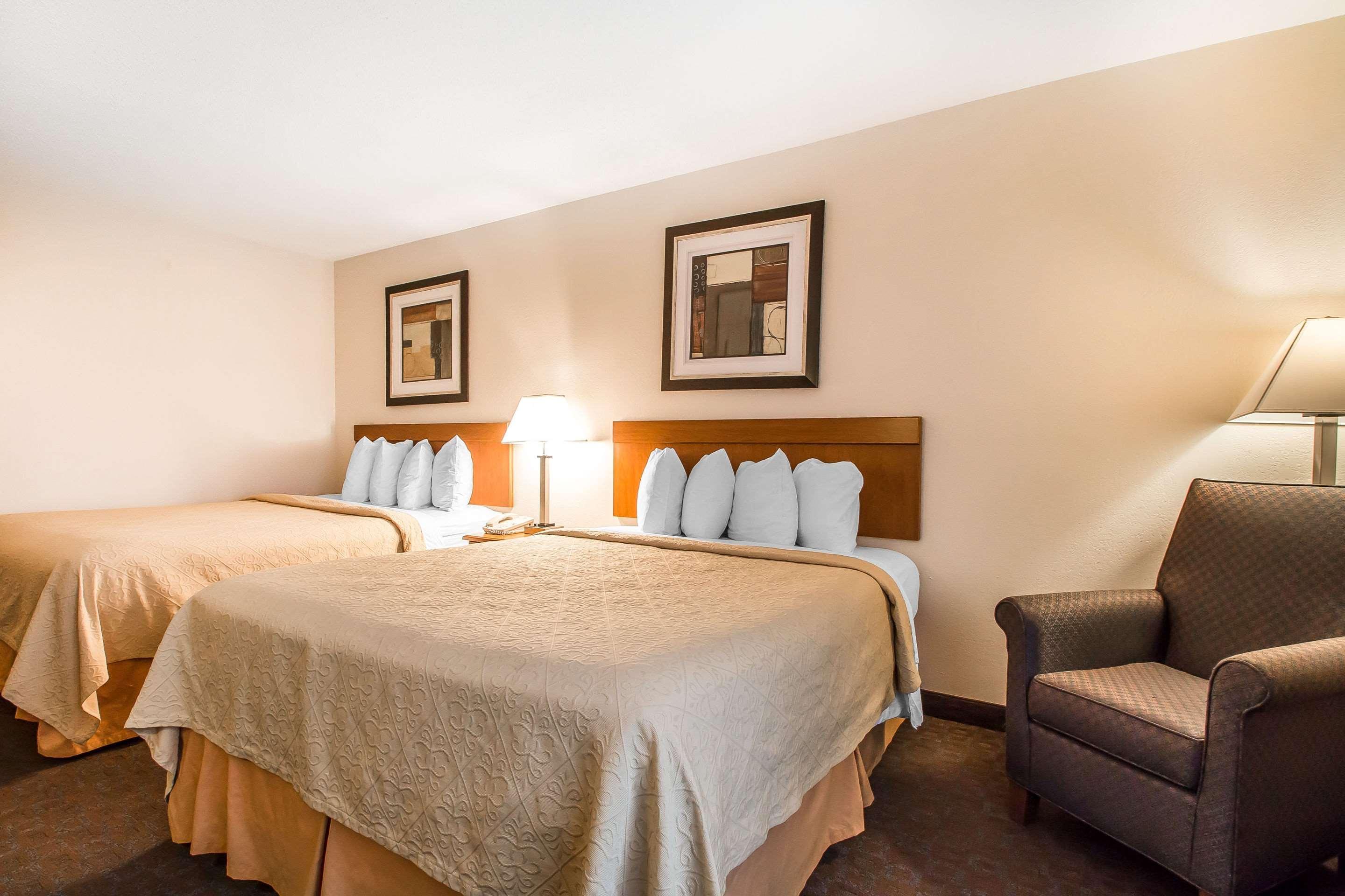 Quality Inn Morris I-80 Exterior photo